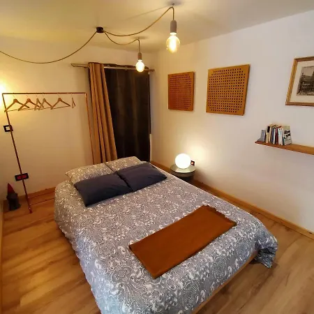 公寓 Loft Montana *